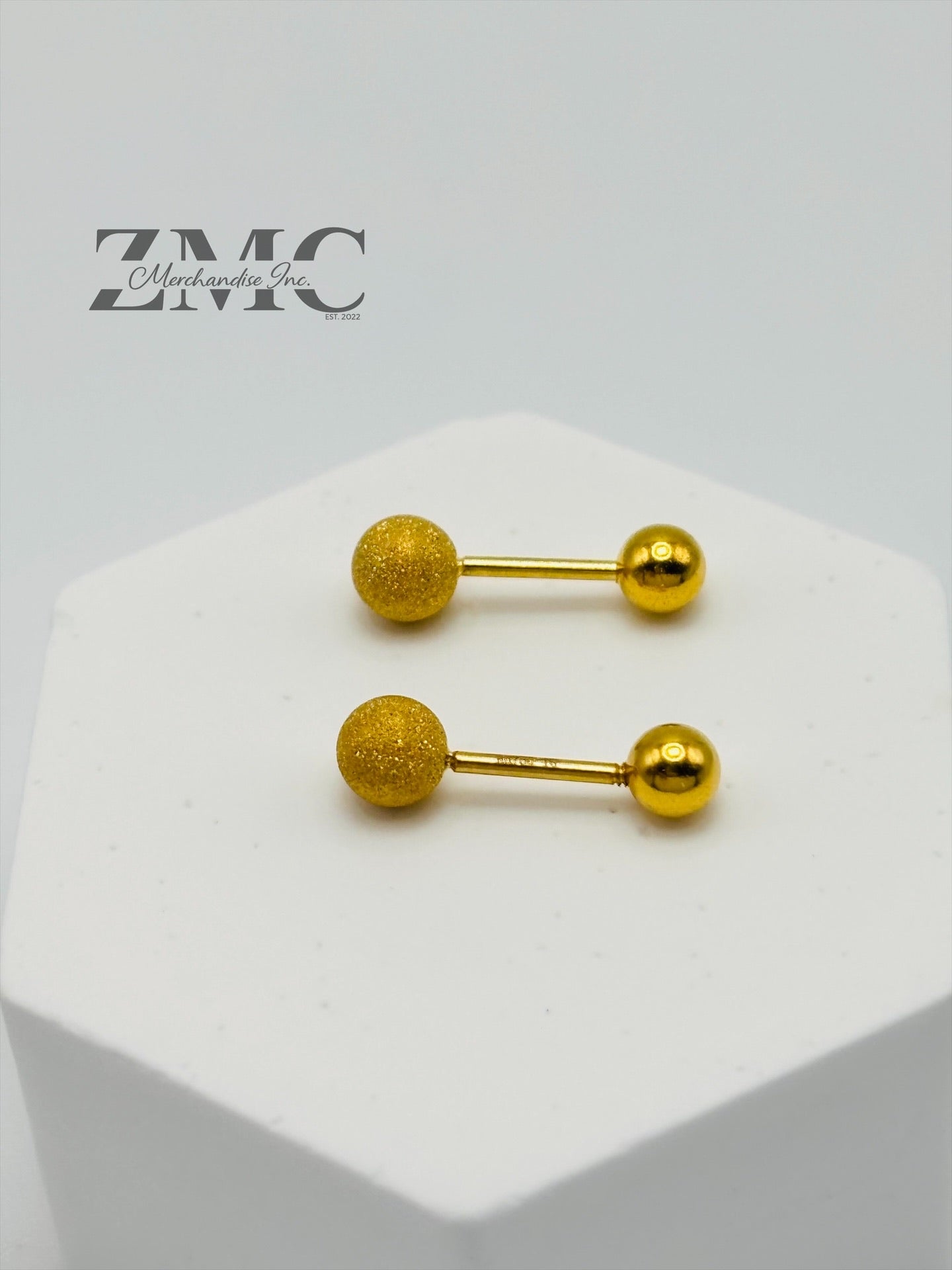 18K Gold Matte/Plain Ball Screw Earrings