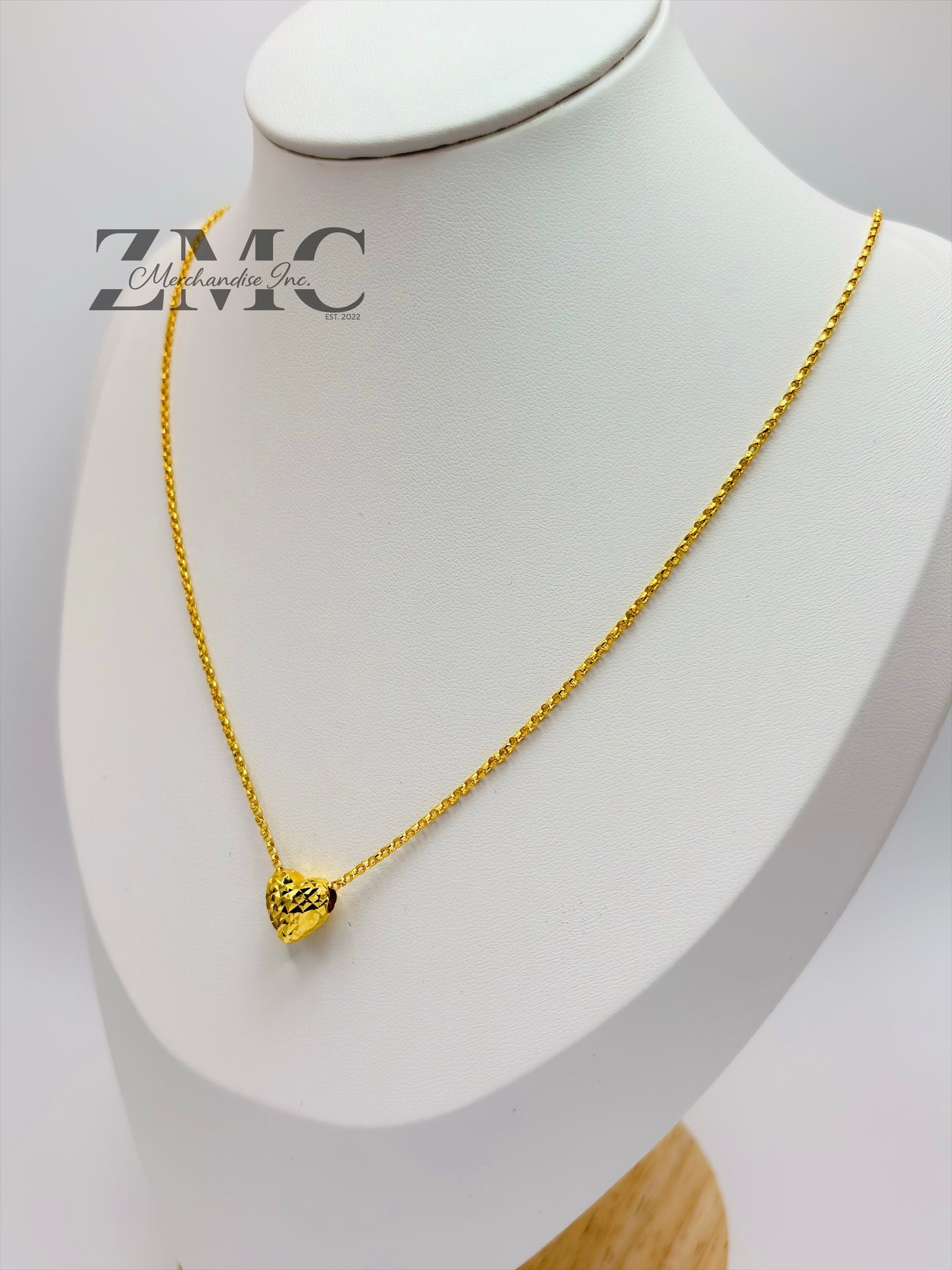18K Gold Diamond Cut Small Ivana Heart Necklace