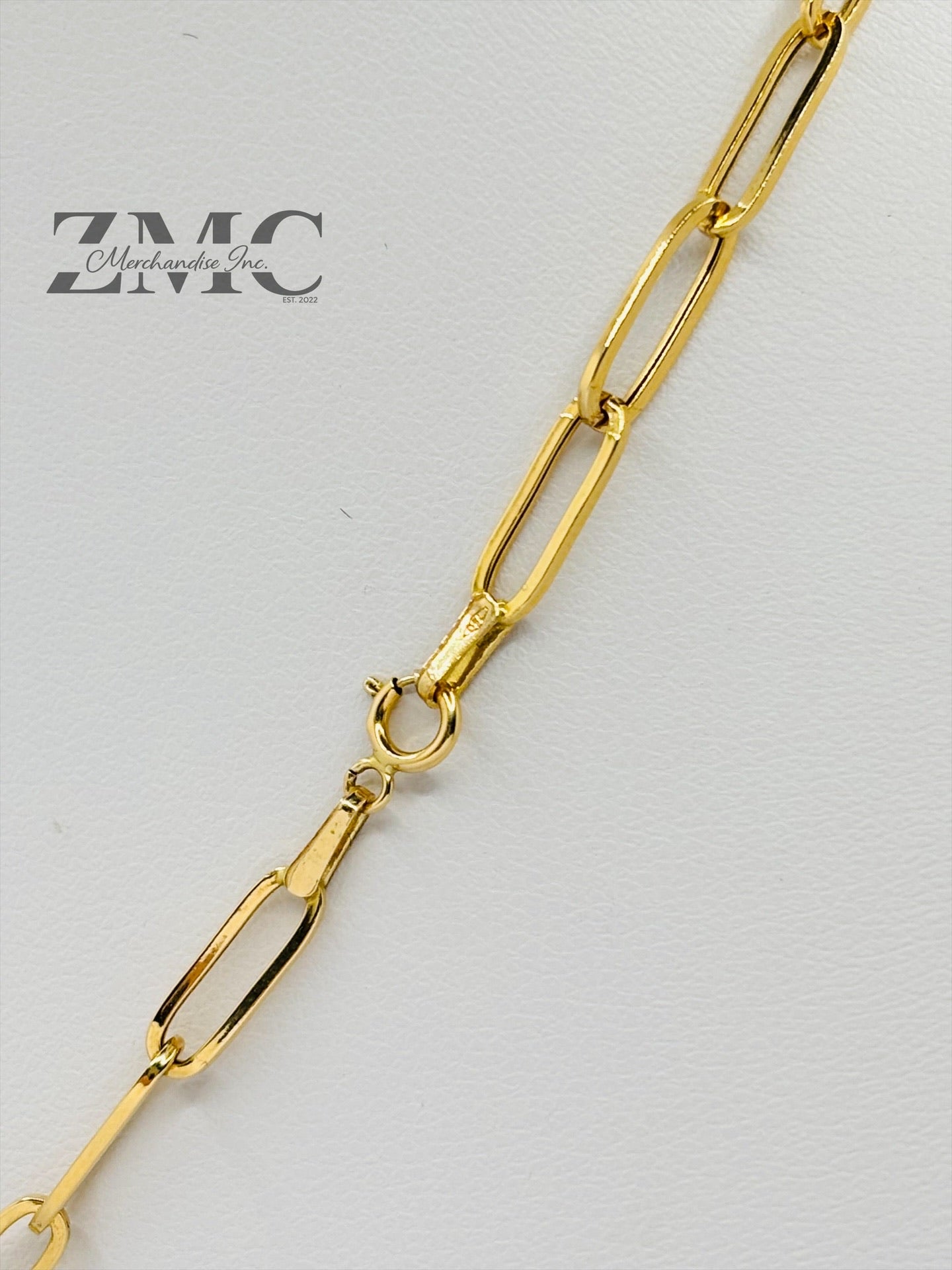 18K Gold Paperclip G Necklace
