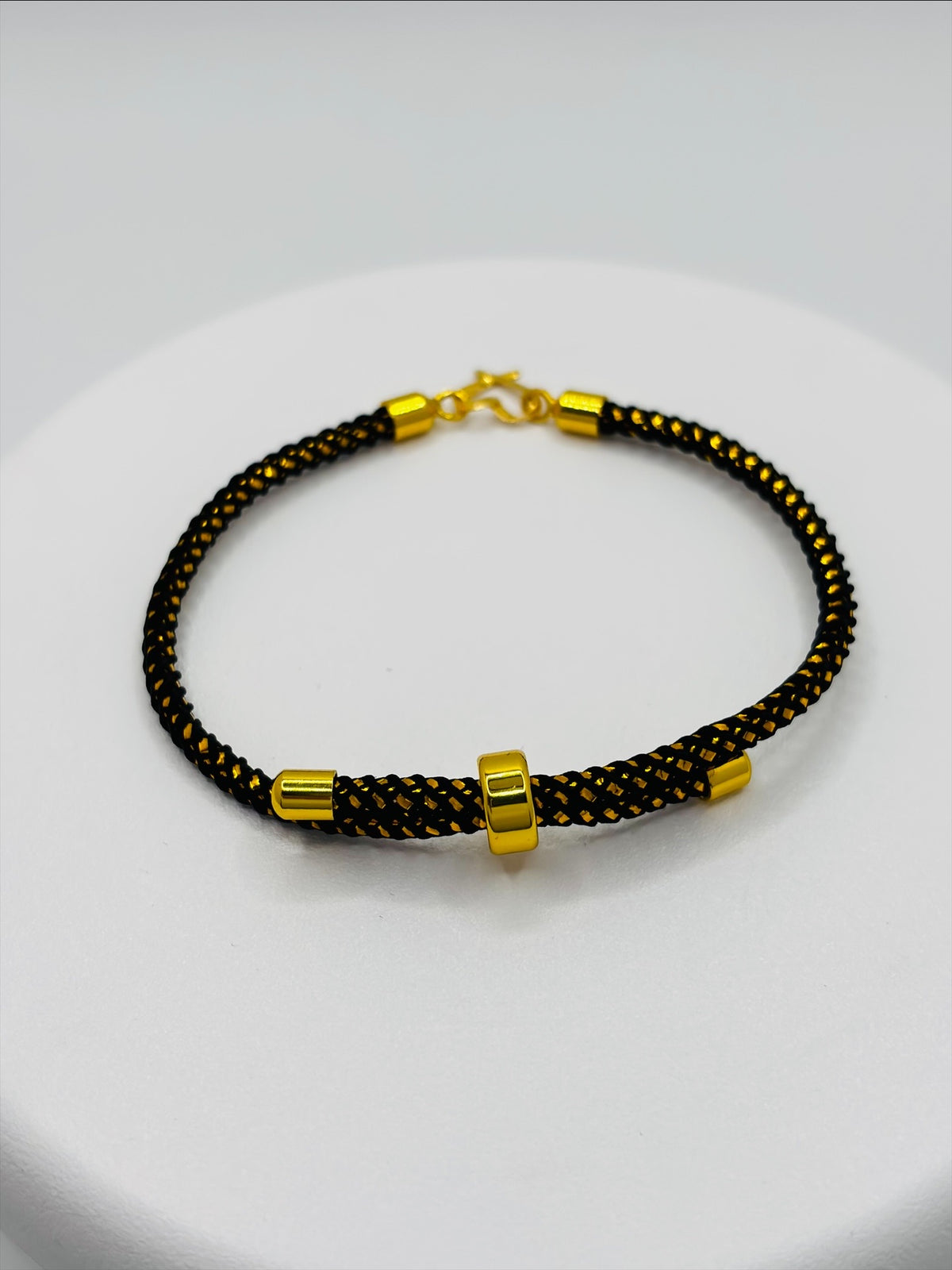 18K Gold Open Heart Small Gold/Black String Bracelet