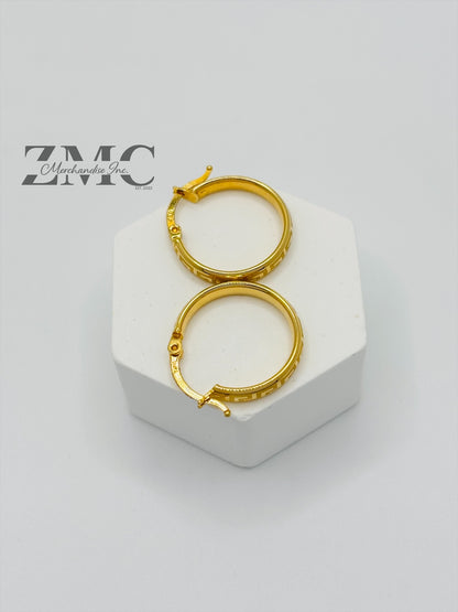 18K Gold Loop F Earrings