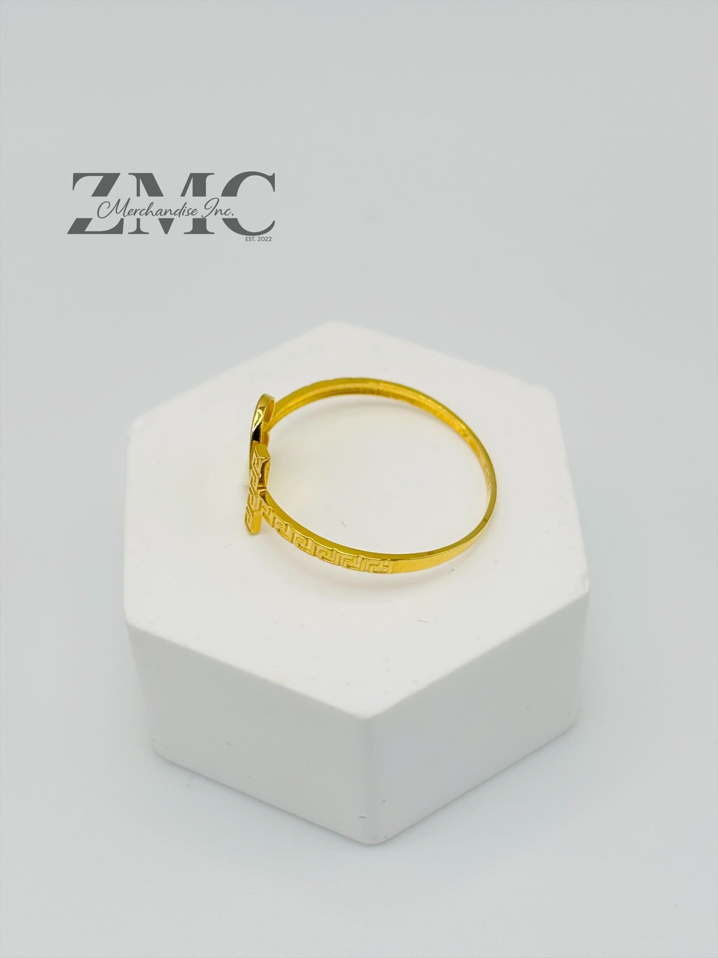 18K Gold Heart Ring