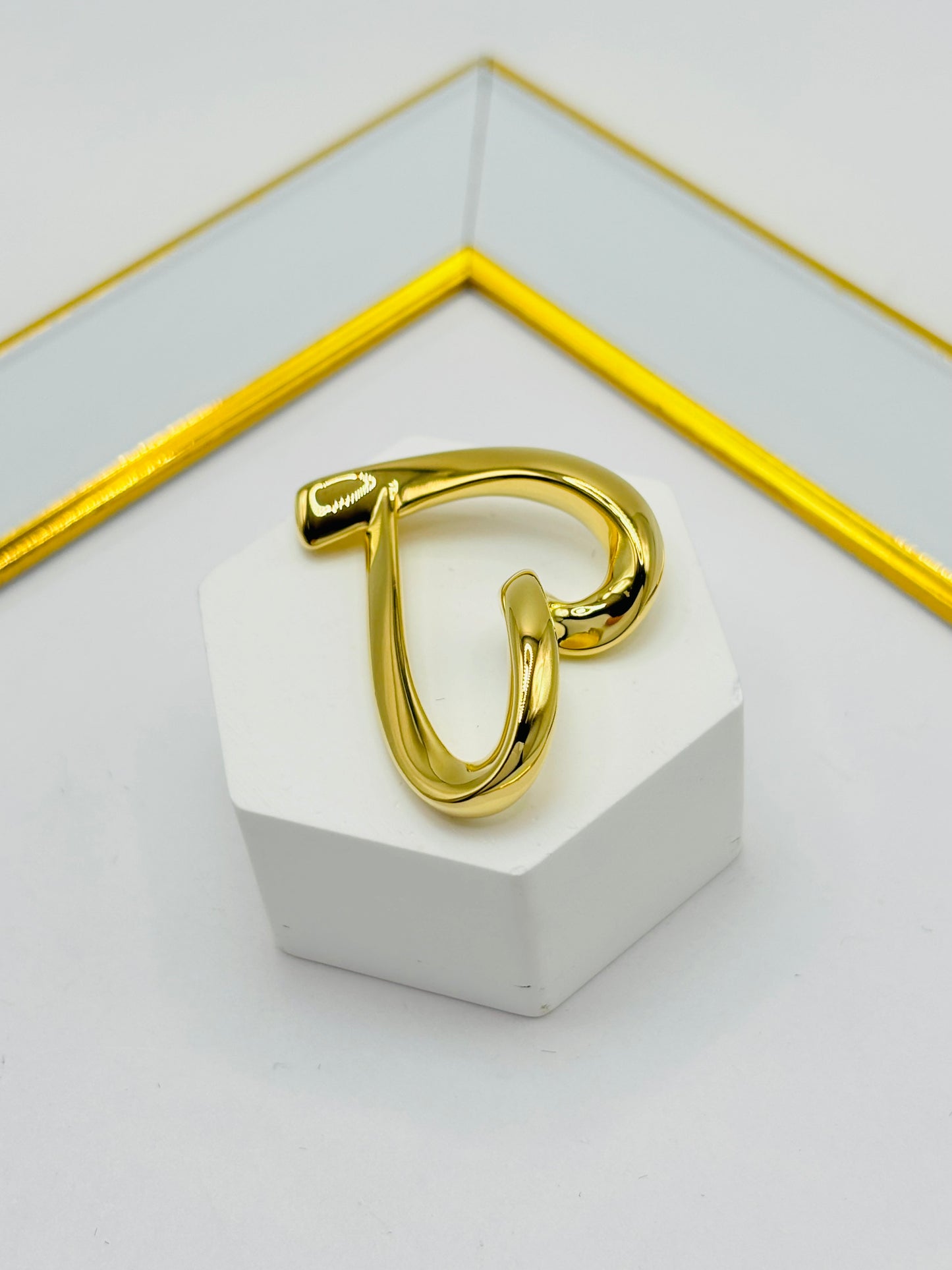 18K Gold Open Heart Pendant Chunky 30 mm