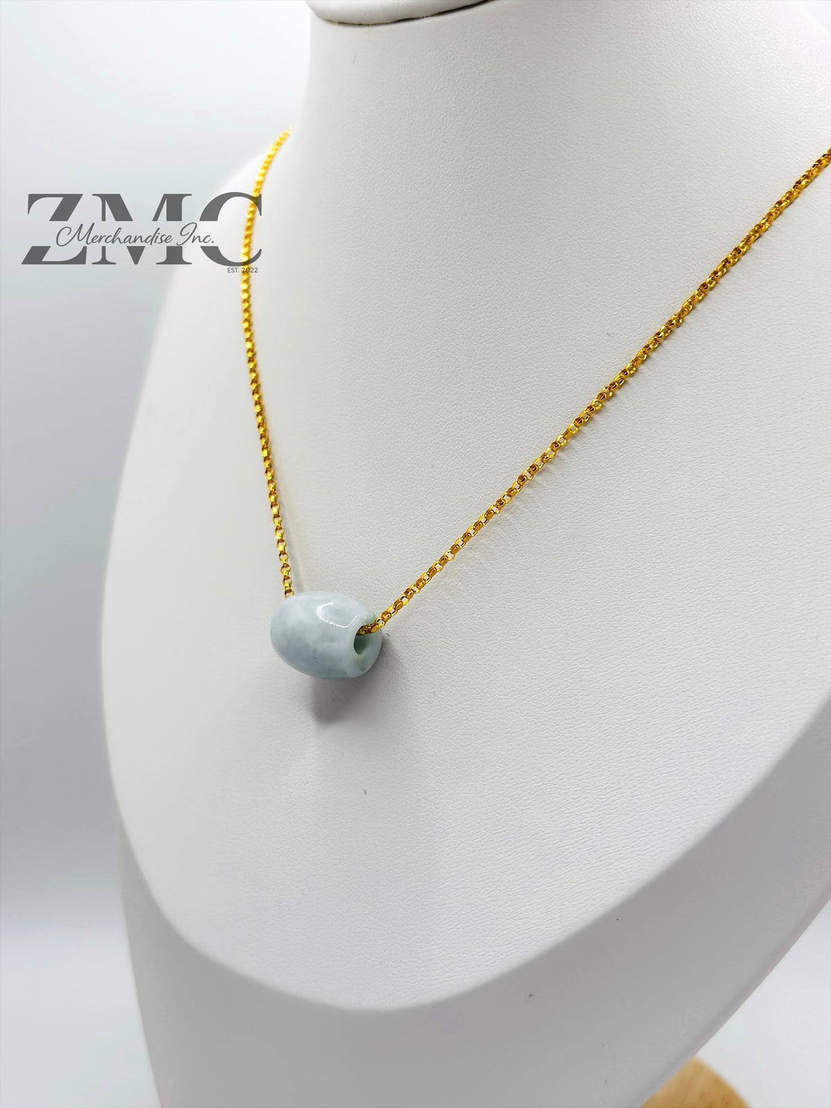 18K Gold Micro tauco Jade Necklace