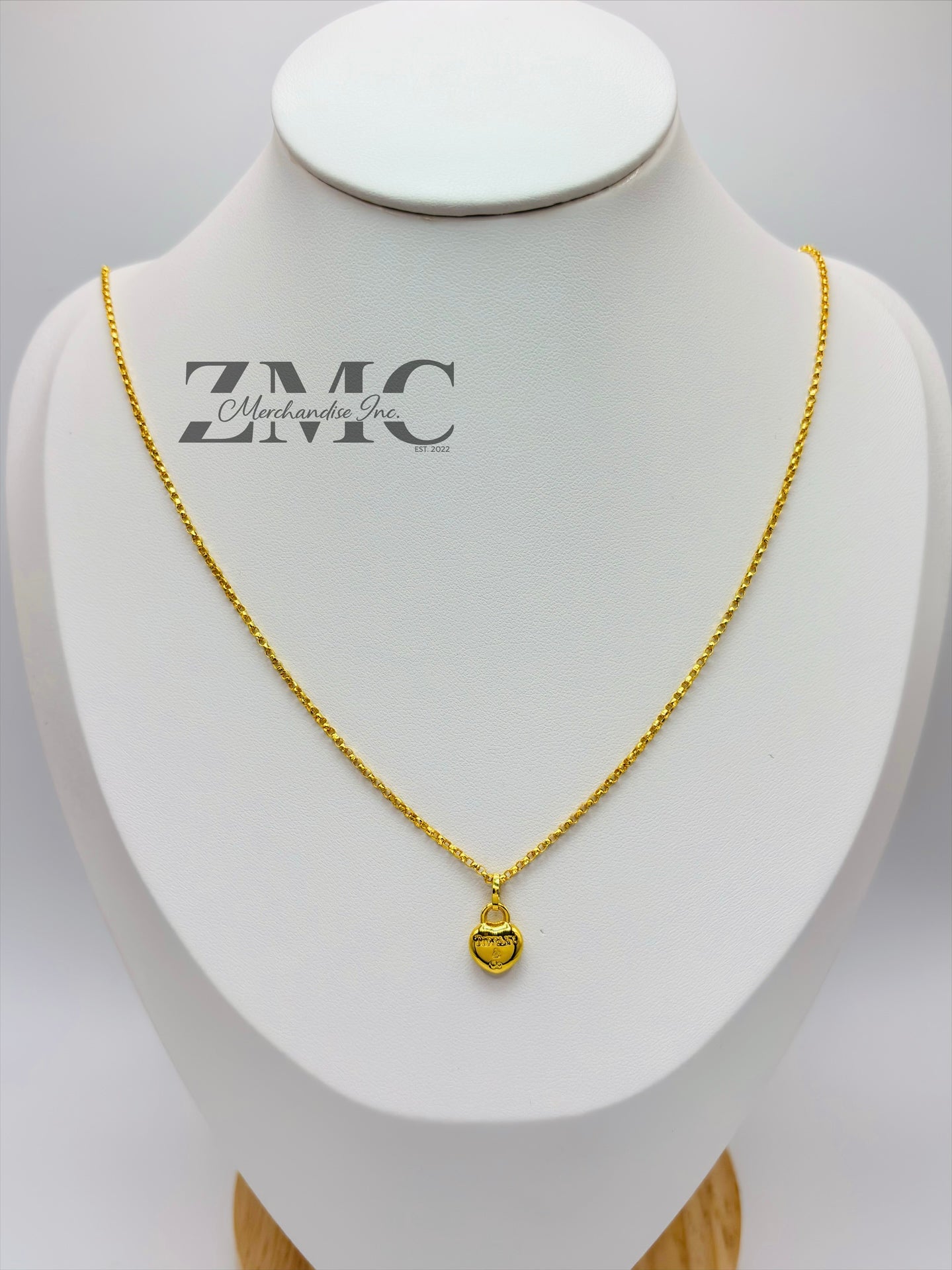 18K Gold Tauco Heart Necklace