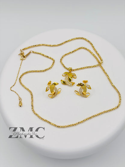 18K Gold C Earrings and Necklace Set