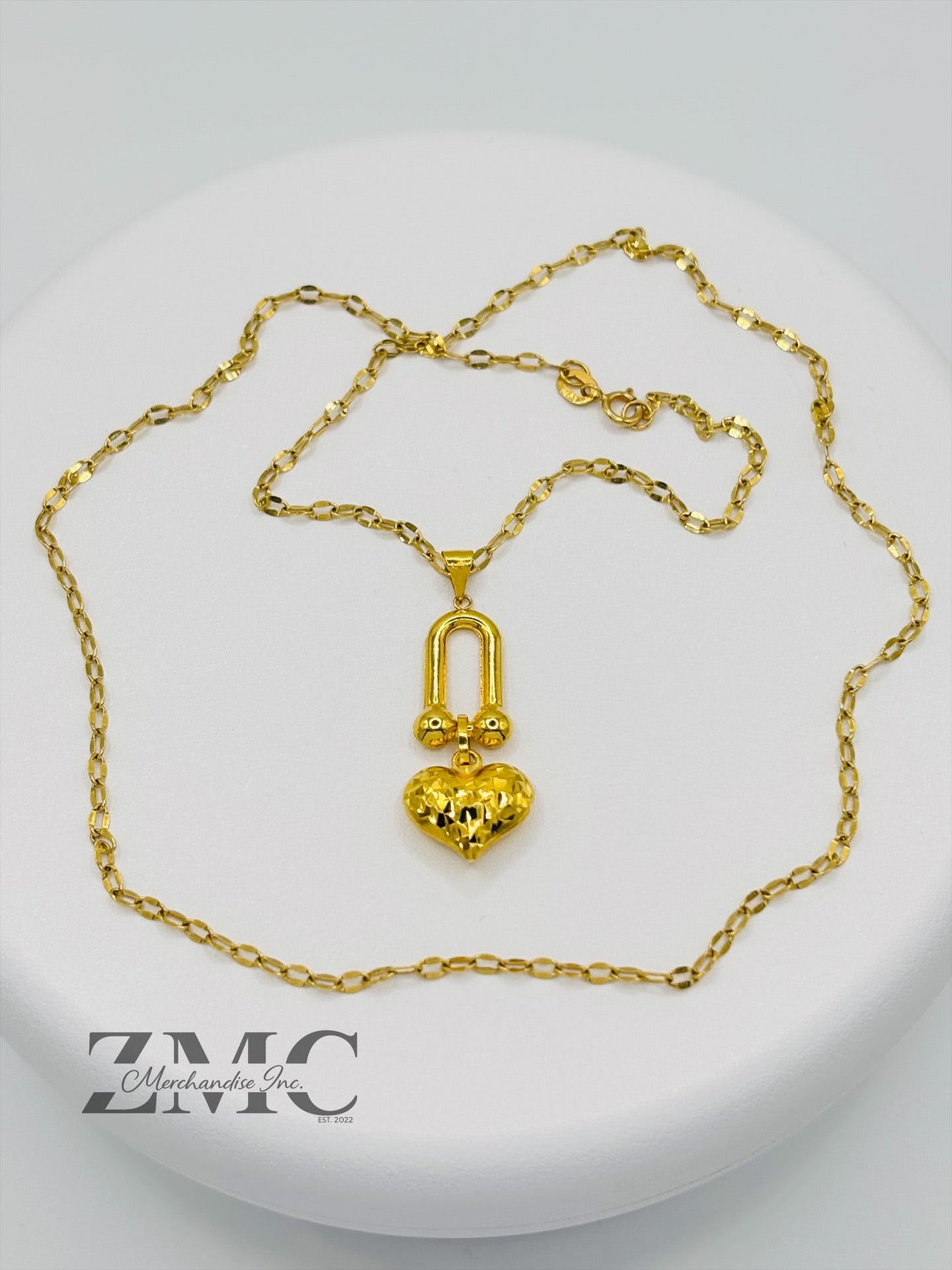 18K Gold Hardware Heart Dancing Necklace
