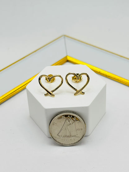 18K Gold Open Heart Earrings