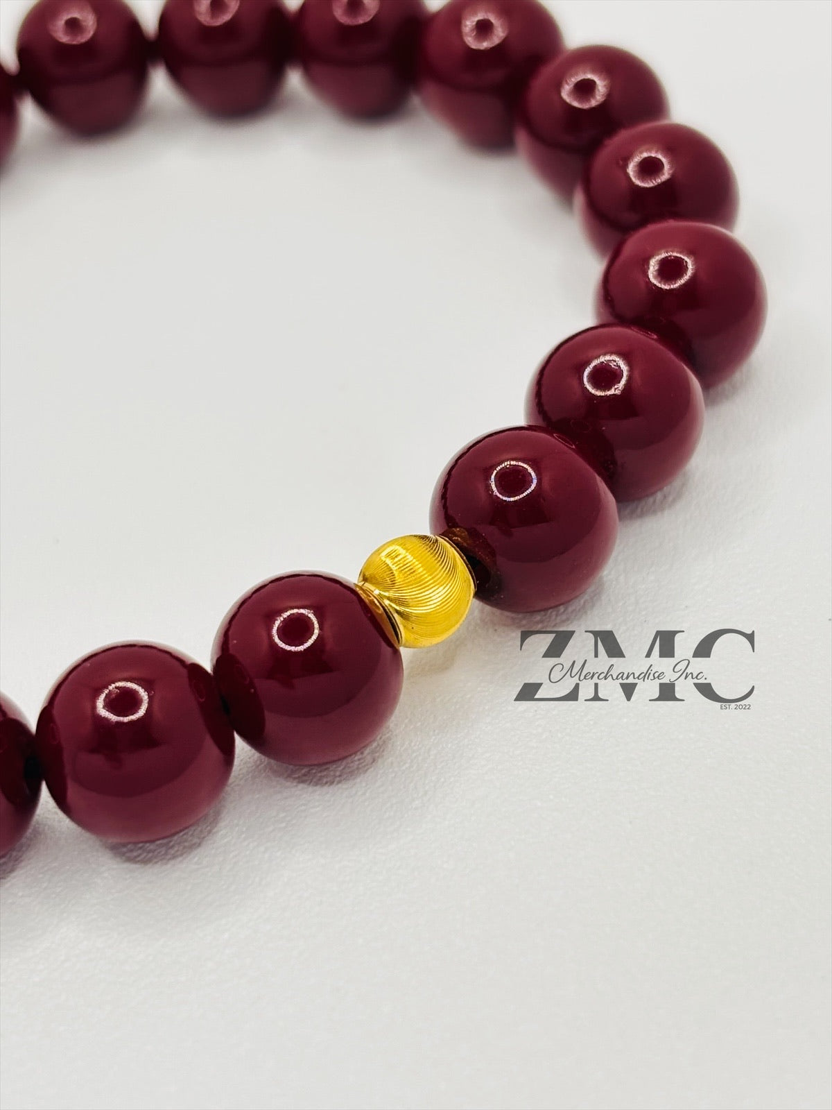 18K Gold Cats Eye Ball with Burgundy Wine Stone