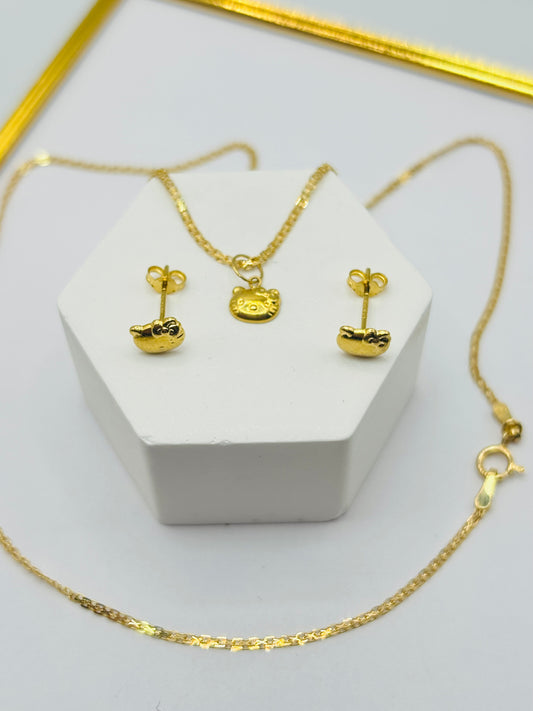 18K Gold Carpet Chain with HK Pendant and Earrings Kids Set