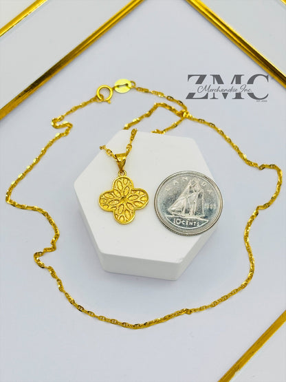 18K Gold Diamond Cut Clover Necklace