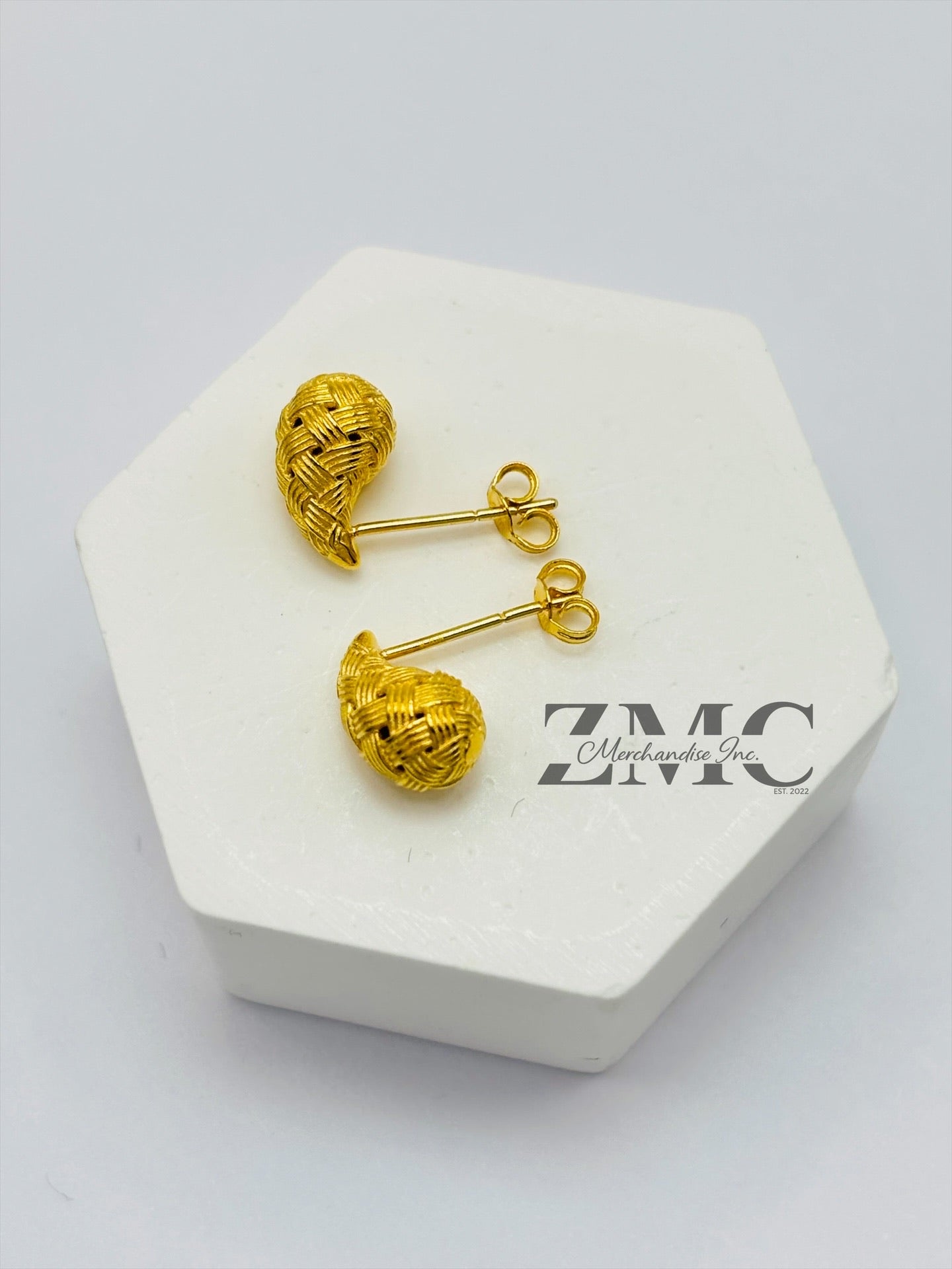 18K Gold Net Teardrop Earrings