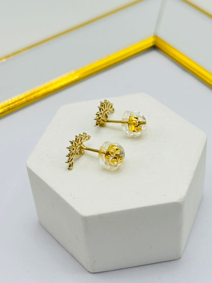K18 Japan Gold  Natural Diamond Earrings 0.20 carat