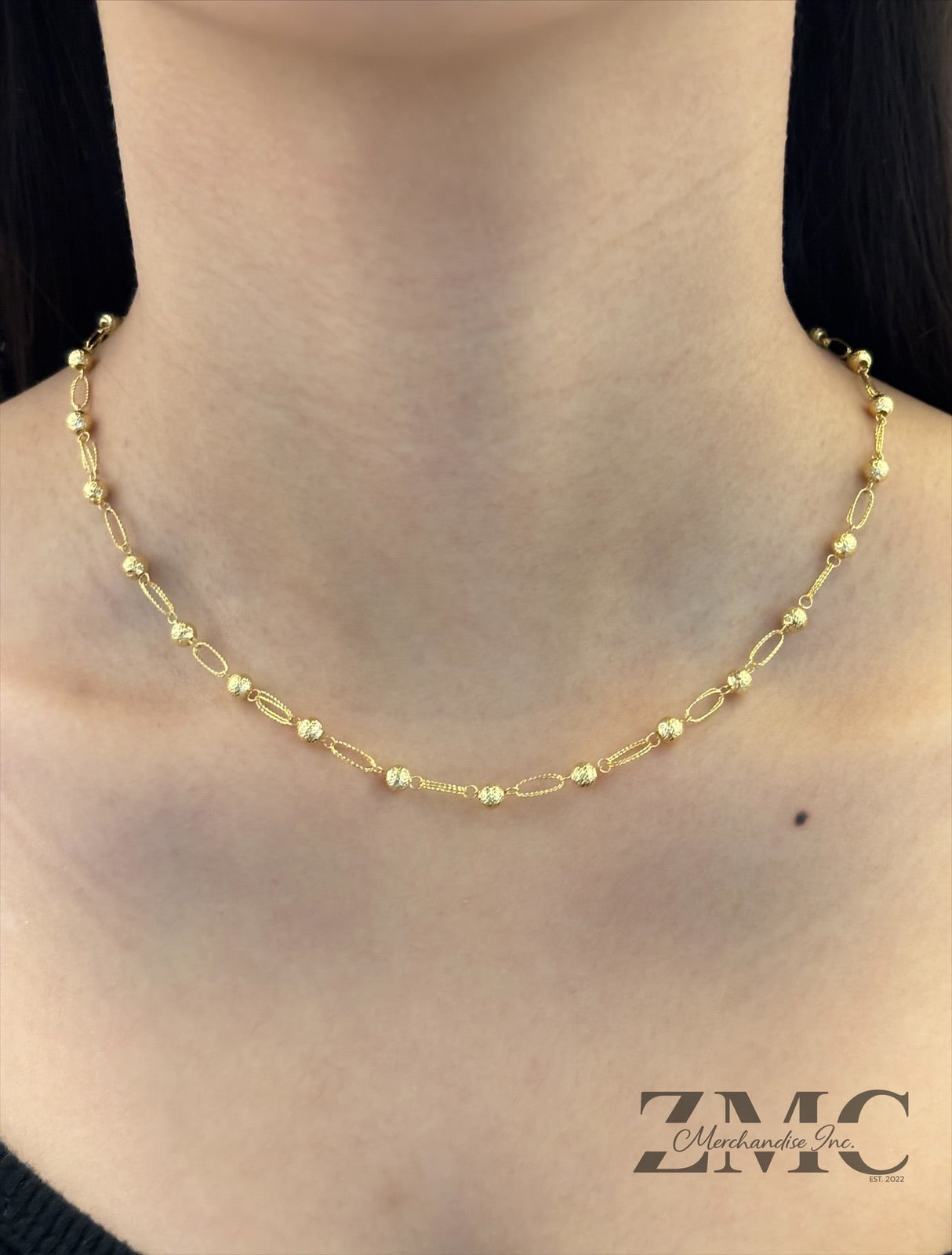 18K Gold Paperclip Ball Necklace