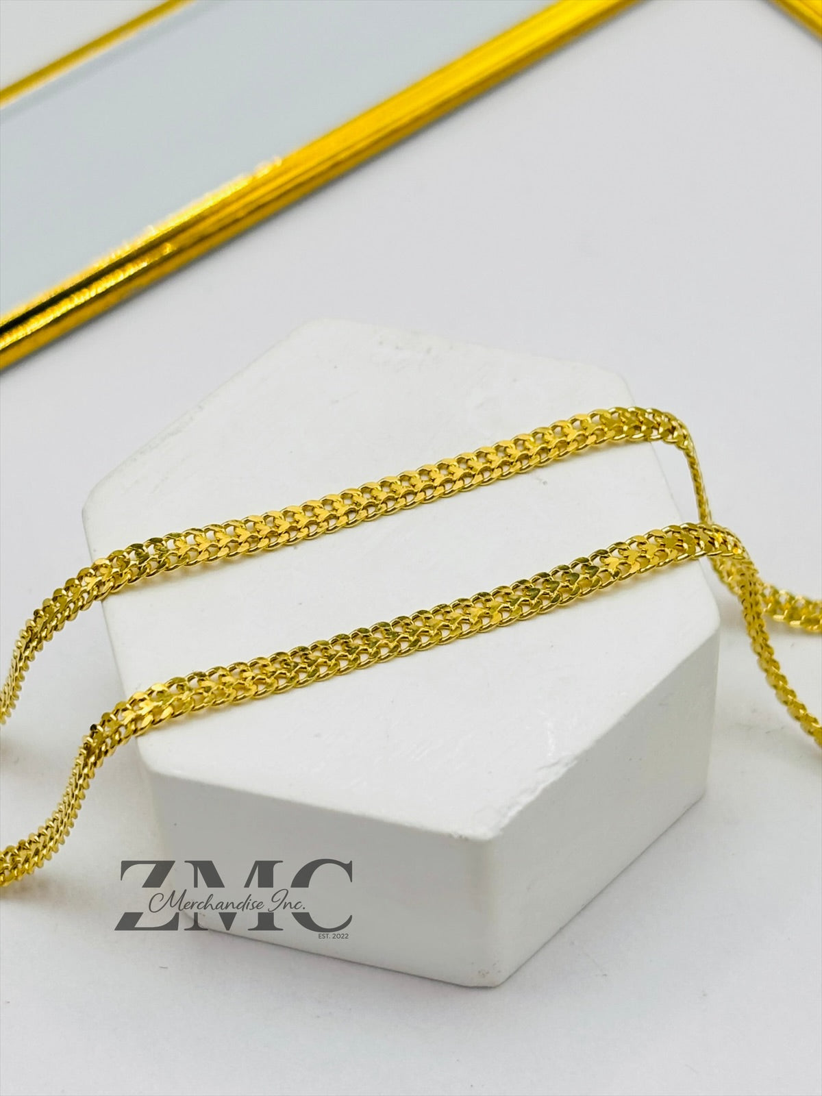 K18 Japan Gold Heartbiz Chain