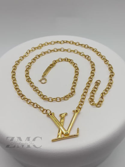 18K Gold L Attached Necklace