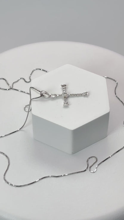 18K White Gold Cross Natural Diamond Necklace