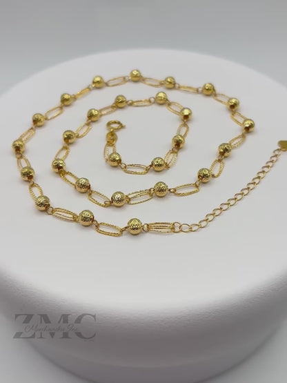 18K Gold Paperclip Ball Necklace